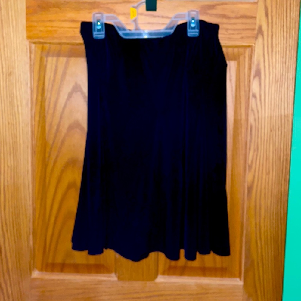 Amy Byer XL size 16 girl’s black knee length skirt